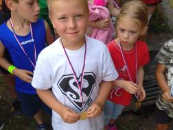 Přátelé, kamarádi ……. my Vám ty medaile přivezeme