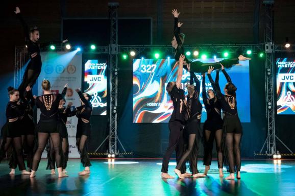 Taneční soubor PS Dance, z.s. - PS DANCE: Srdce v rytmu tance